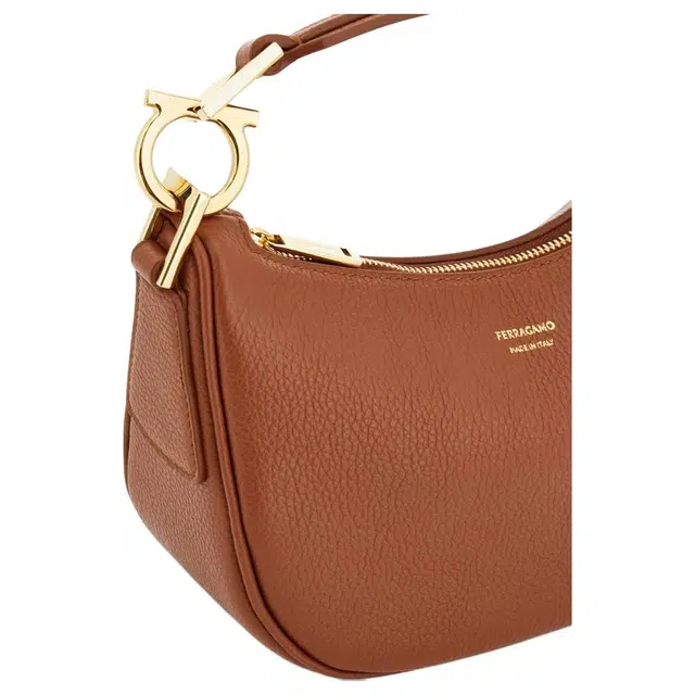 FERRAGAMO North South