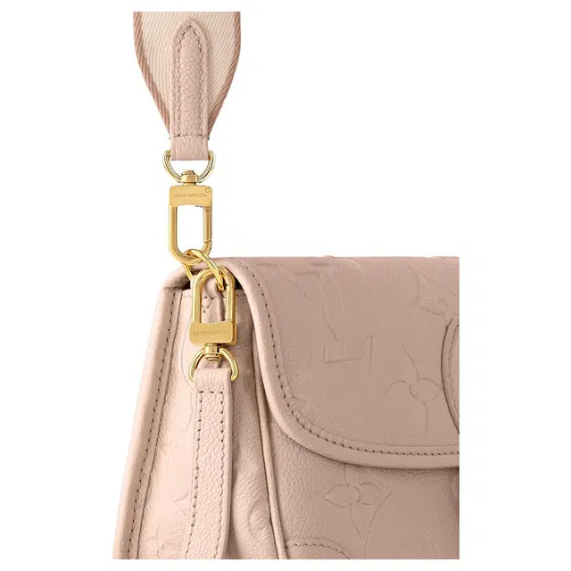 LOUIS VUITTON Diane