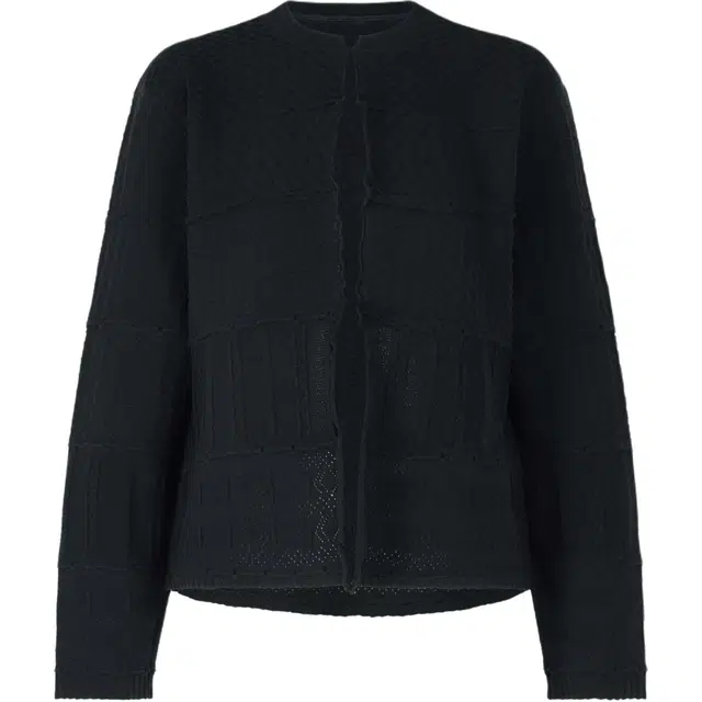 ISSEY MIYAKE SS25