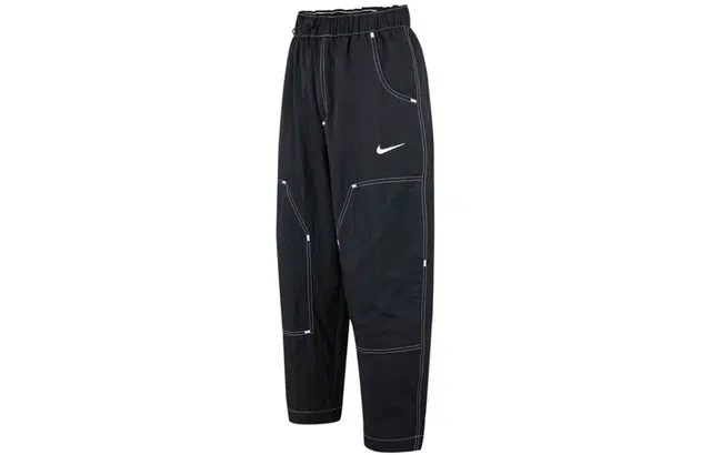 Nike SS22 Logo