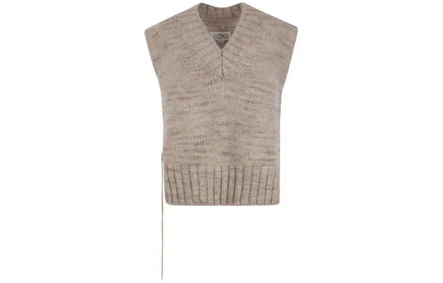 Maison Margiela FW22 V