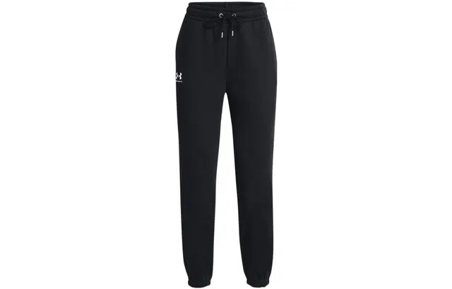 Under Armour Essential Logo