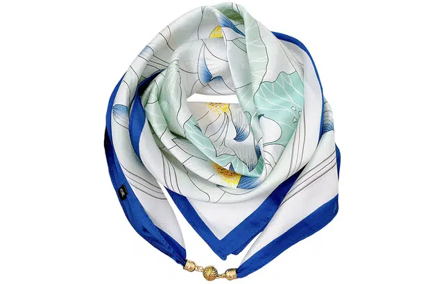 优幽兰 百搭洋气磁吸扣高级感花卉四季通用优雅气质减龄高档时尚护颈围脖高级感 丝巾 女款