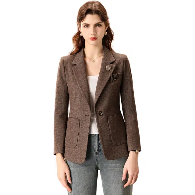 粉红玛琍 修身一粒扣长袖西装 女款 咖色