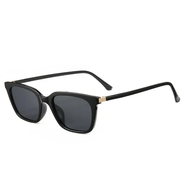 CYXUS TR90
