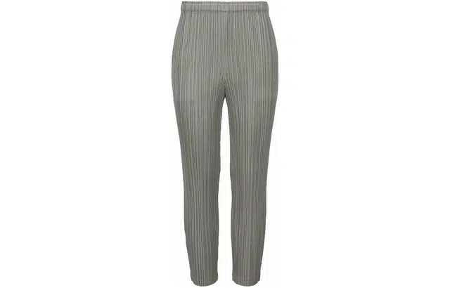 PLEATS PLEASE ISSEY MIYAKE FW22