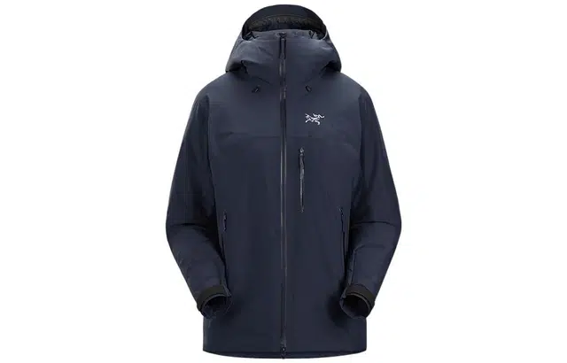 Arcteryx Beta Insulated Gore-tex Logo