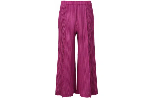 PLEATS PLEASE ISSEY MIYAKE