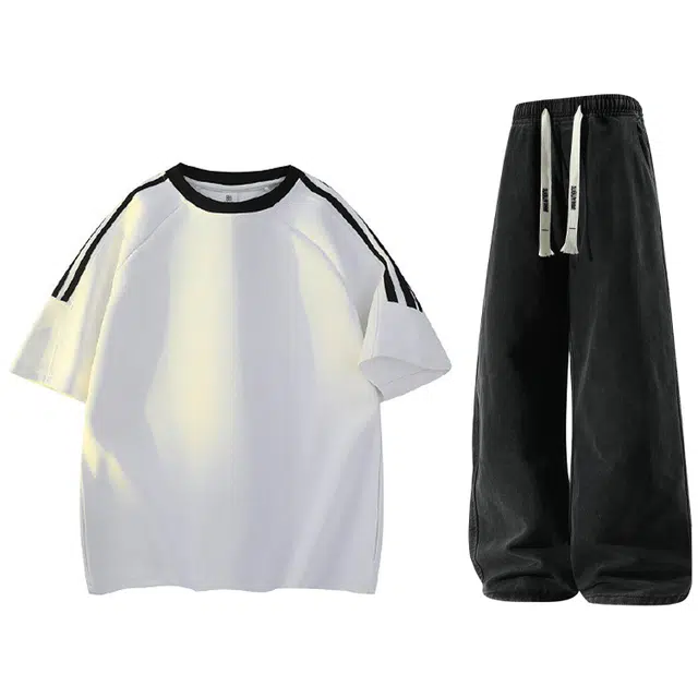 URBAN AUTHENTIC T
