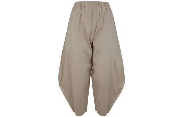 PLEATS PLEASE ISSEY MIYAKE