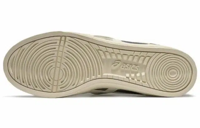 Asics Aaron