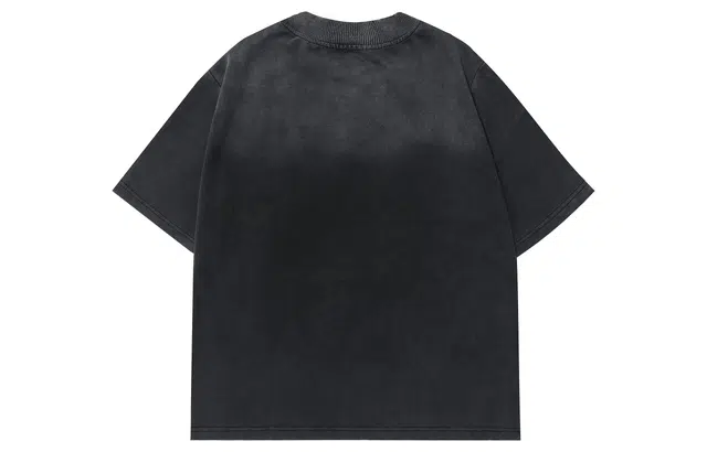 Lee Cooper T