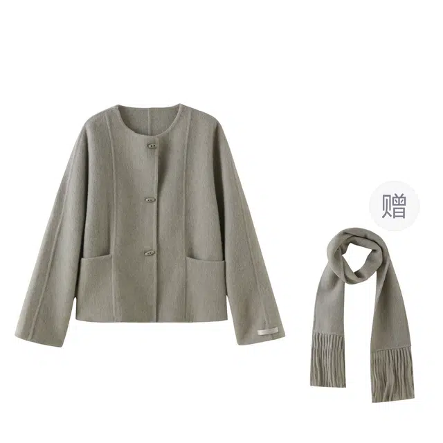 花栗鼠小姐 北海道恋曲 高级清冷感圆领减龄宽松带围巾双面呢大衣 女款 灰蓝色
