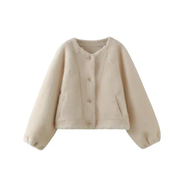 花栗鼠小姐 山桃雾野 温柔气质减龄圆领精致贝母扣下摆抽绳宽松遮肉绒感外套 女款