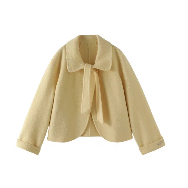 花栗鼠小姐 奶乖千金 温柔减龄蝴蝶结系带翻领弧形下摆双面呢大衣 女款