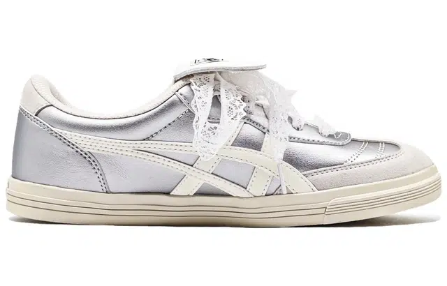 Asics Aaron