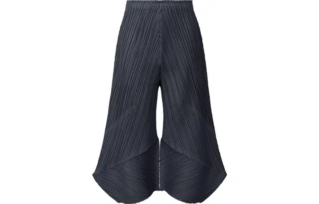 PLEATS PLEASE ISSEY MIYAKE SS23