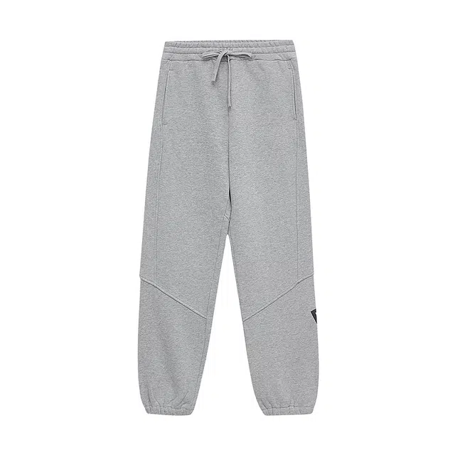 美特斯邦威 宽松直筒字母印花束脚针织运动裤 女款