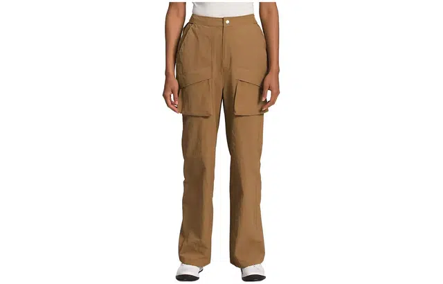 THE NORTH FACE SS23 Low-Fi Hi-Tek Logo