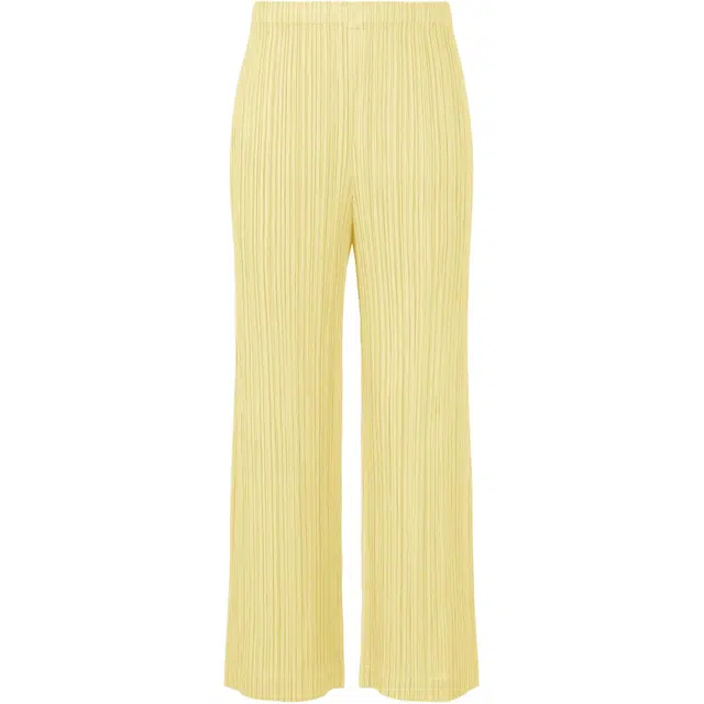 PLEATS PLEASE ISSEY MIYAKE