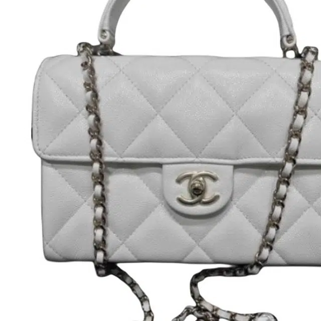 CHANEL 25S
