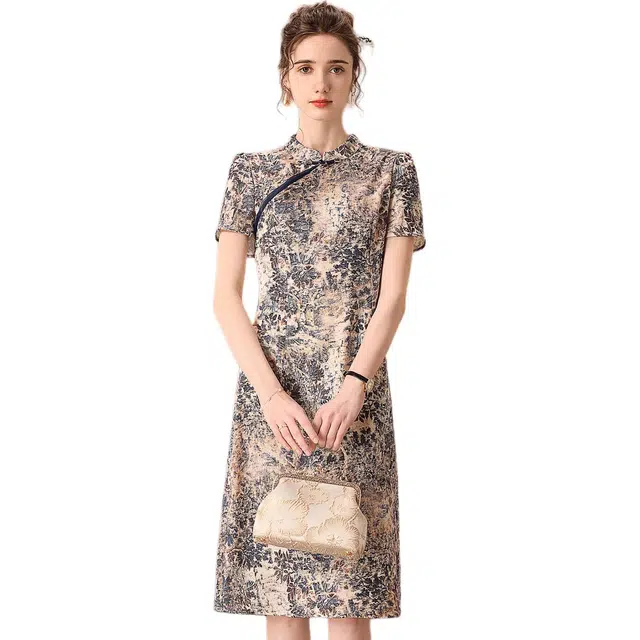 粉红玛琍 国风印花立领修身薄款高腰中长短袖连衣裙 女款 蓝花