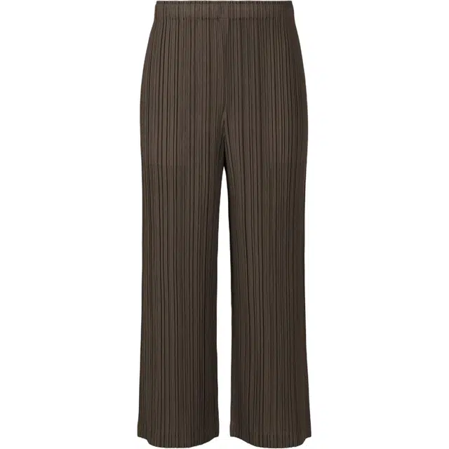 PLEATS PLEASE ISSEY MIYAKE