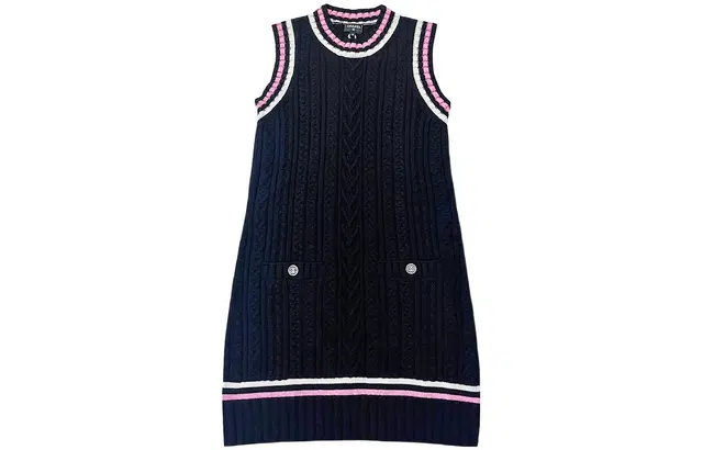 CHANEL SS23 LogoT