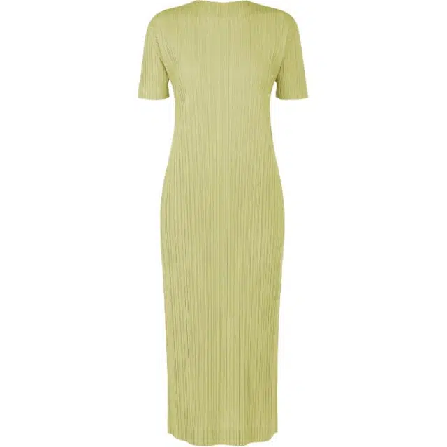 PLEATS PLEASE ISSEY MIYAKE