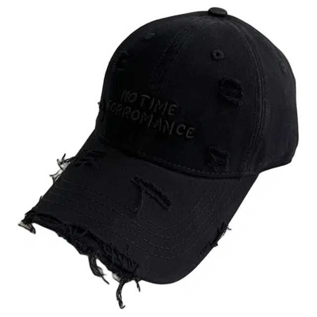 小猪班纳 破洞棒球帽韩版刺绣水洗棉帽子显脸小加宽帽檐软顶休闲遮阳帽子 棉 鸭舌帽 男女同款情侣款