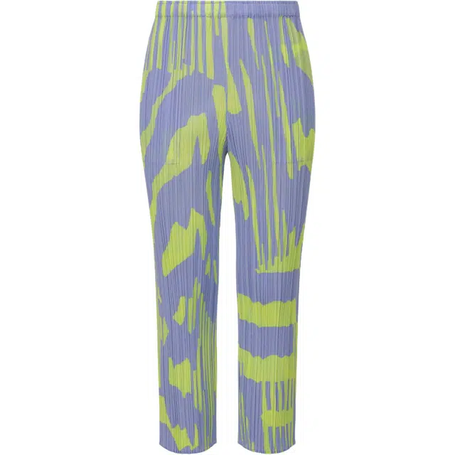 PLEATS PLEASE ISSEY MIYAKE