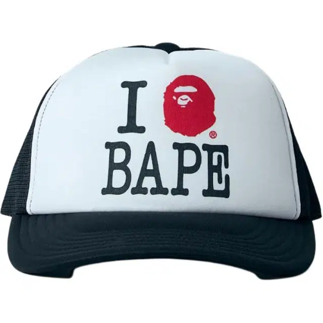 A BATHING APE