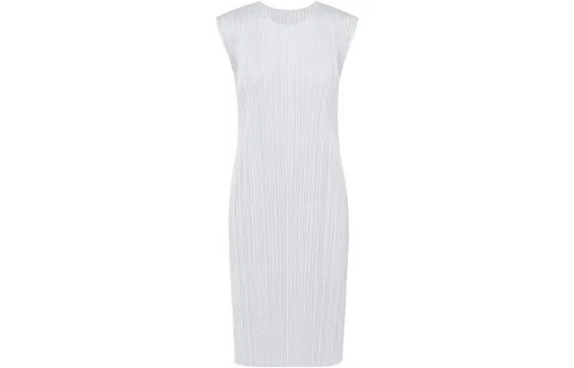 PLEATS PLEASE ISSEY MIYAKE