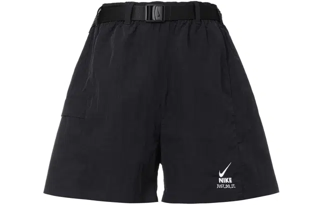 Nike Sportswear City Utility Logo