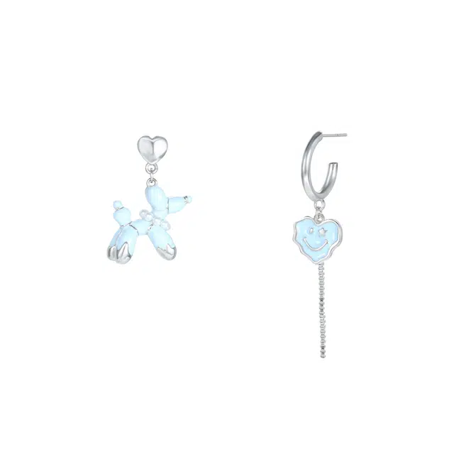 指尖瑰宝 不对称笑脸爱心小狗流苏温柔甜美氛围感小众百搭设计轻奢 铜 耳环 女款