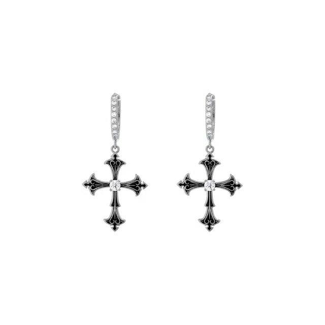 指尖瑰宝 哥特风暗黑十字架气质小众高级感甜酷嘻哈街头潮酷运动 铜 耳环 女款