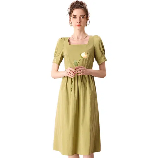 粉红玛琍 纯色方领泡泡袖短袖连衣裙 女款 苹果绿