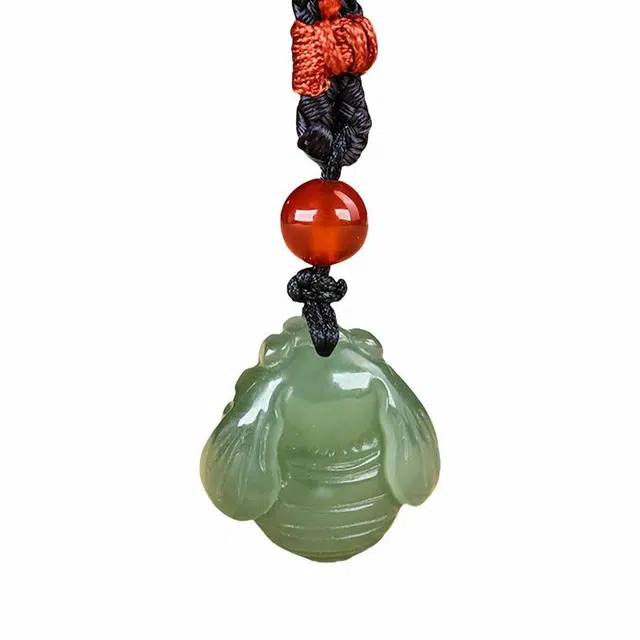 舒杰 小众设计款油润百搭湖水绿蜜蜂毛衣链 和田玉项链 青白玉 男女同款情侣款