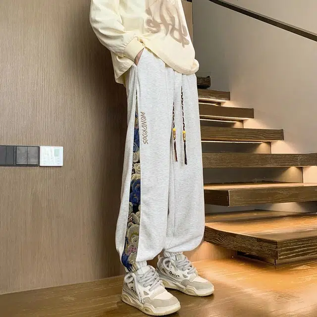 PAINT STAIN