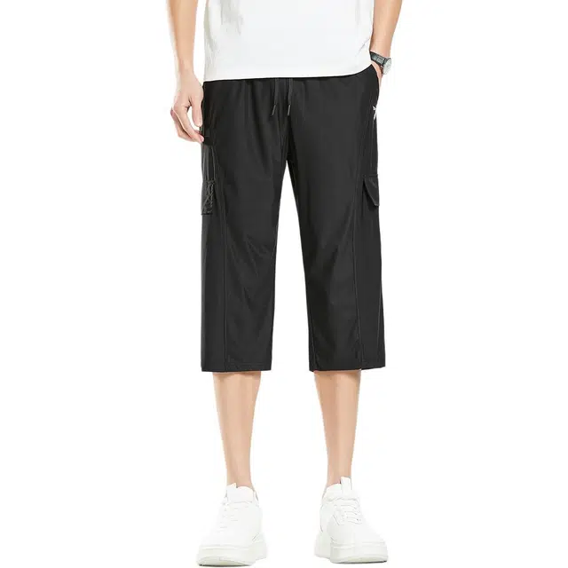 7 FOR ALL MANKIND