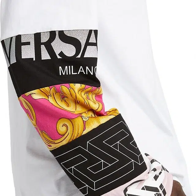 VERSACE FW22 Logo