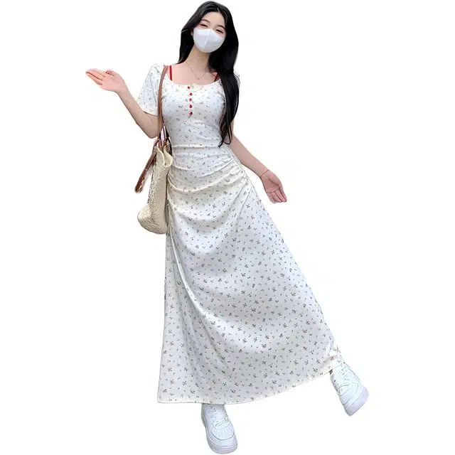 苏九儿 法式浪漫简约青春时尚气质收腰碎花波点短袖连衣裙 女款