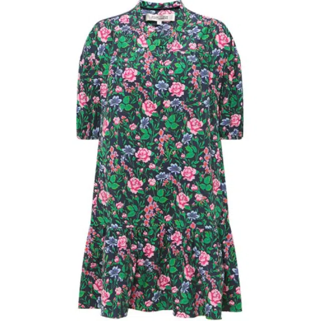 DIANE VON FURSTENBERG V