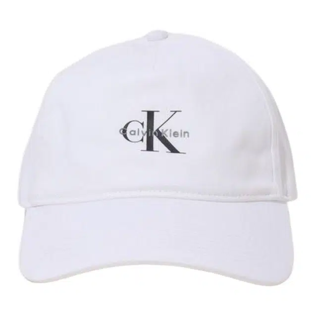 CALVIN KLEIN