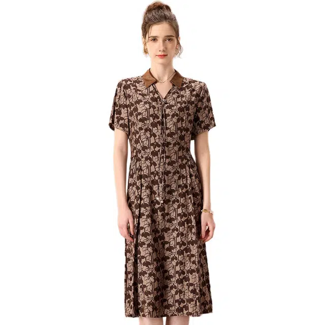 粉红玛琍 复古薄款简约短袖连衣裙 女款 咖色