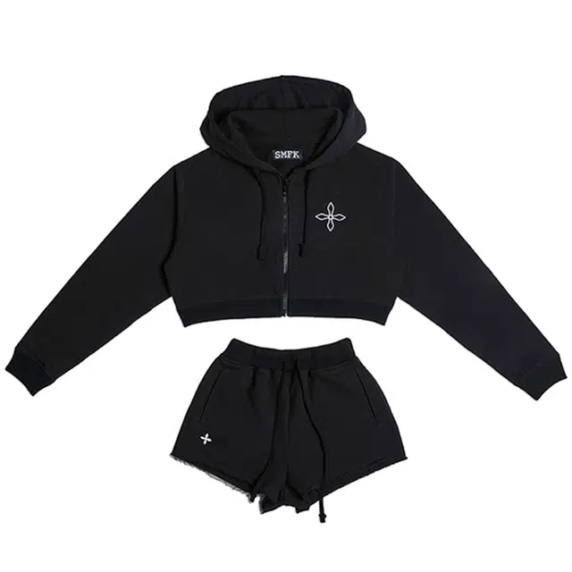 SMFK x Wonderland Midnight Black