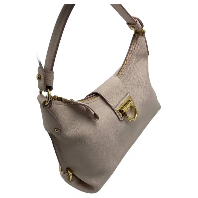 FERRAGAMO