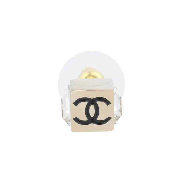 CHANEL 25P -