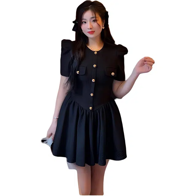 哒头下雨不愁 赫本风名媛小香风收腰短袖连衣裙 女款