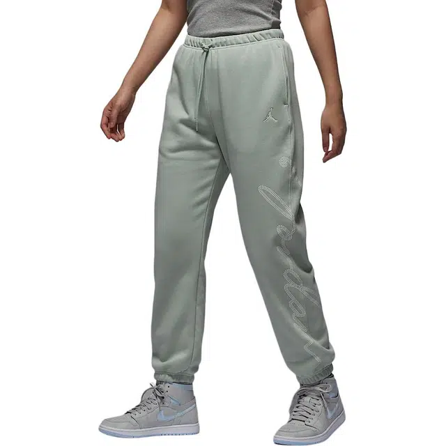 Jordan Brooklyn Fleece FW24 logo